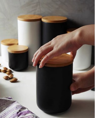 Ceramic air-tight storage Jar with bamboo lid (White)