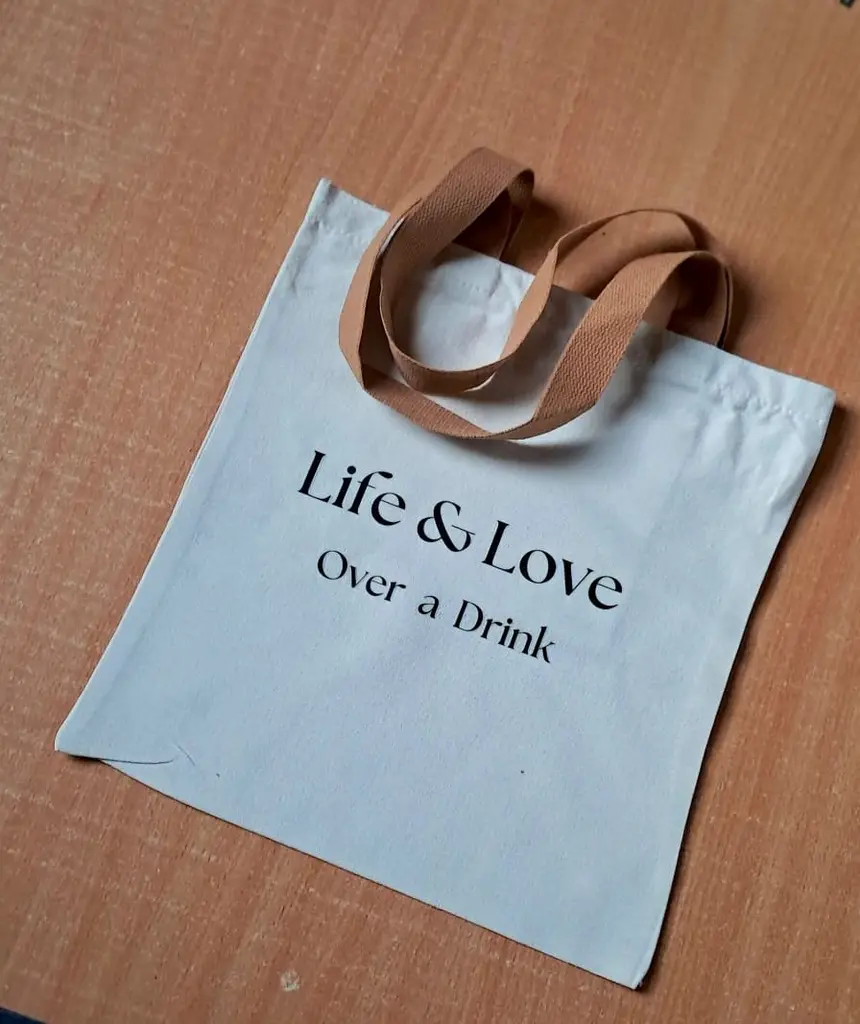 Mali Canvas Tote Bag (40cm X 35cm with zip & brown Straps) (White)